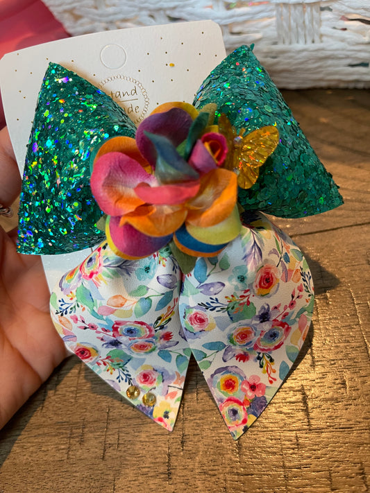 Flowers bow