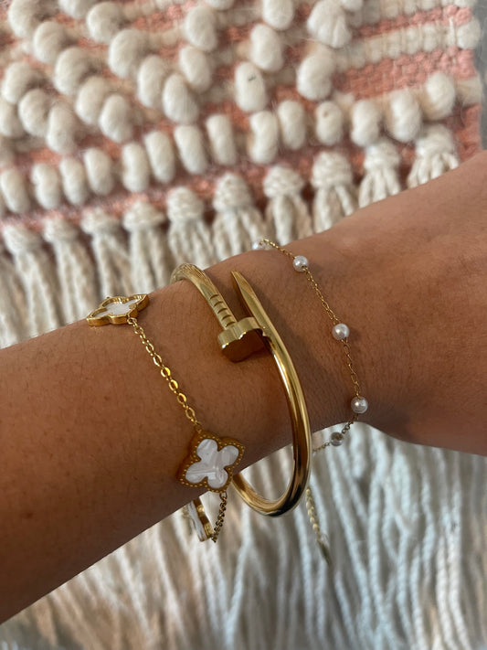 Leaf clover bangles luxury