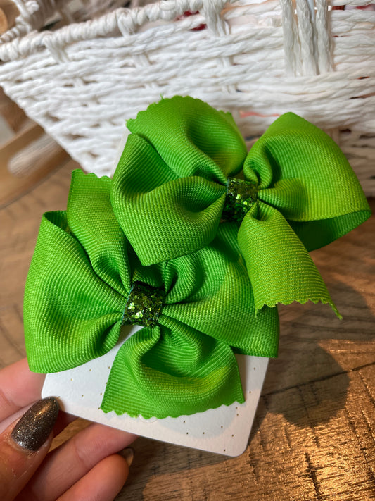 Solid bows